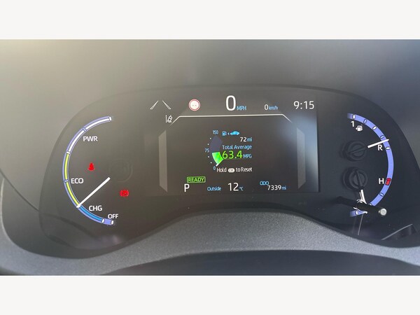 Used Toyota Yaris Cross 2024 for sale - 76200098: Photo 11