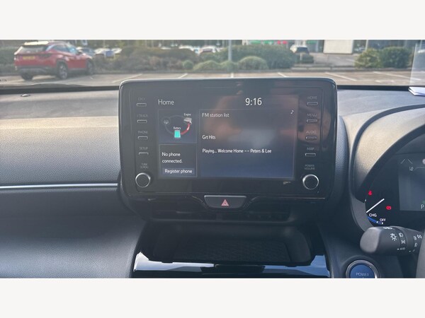 Used Toyota Yaris Cross 2024 for sale - 76200098: Photo 9