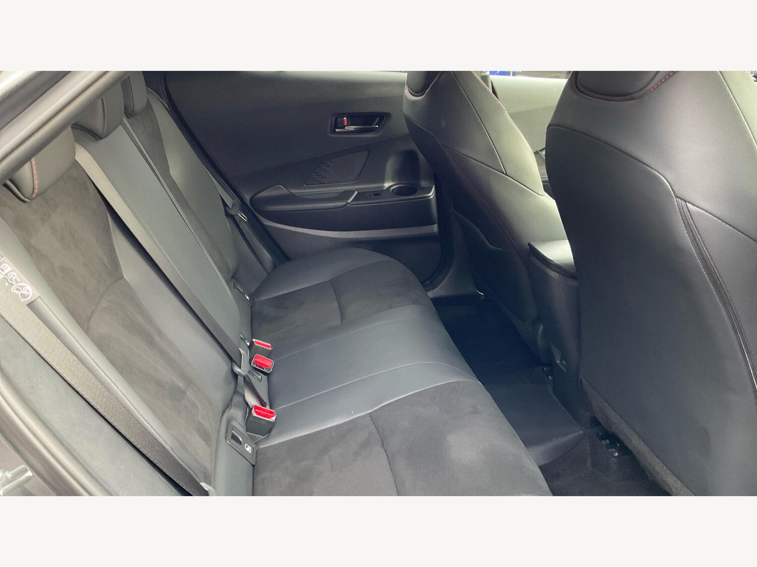 Used Toyota C-HR 2024 for sale - 77255232: Photo 14