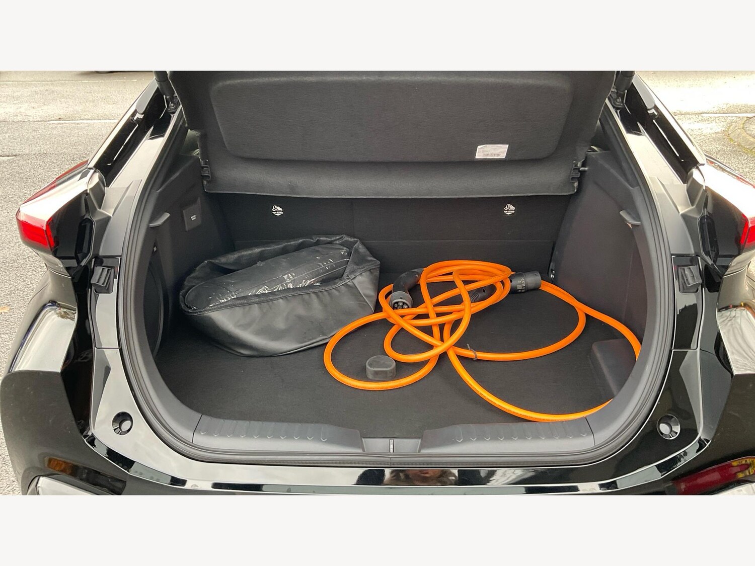 Used Toyota C-HR 2024 for sale - 77255232: Photo 16