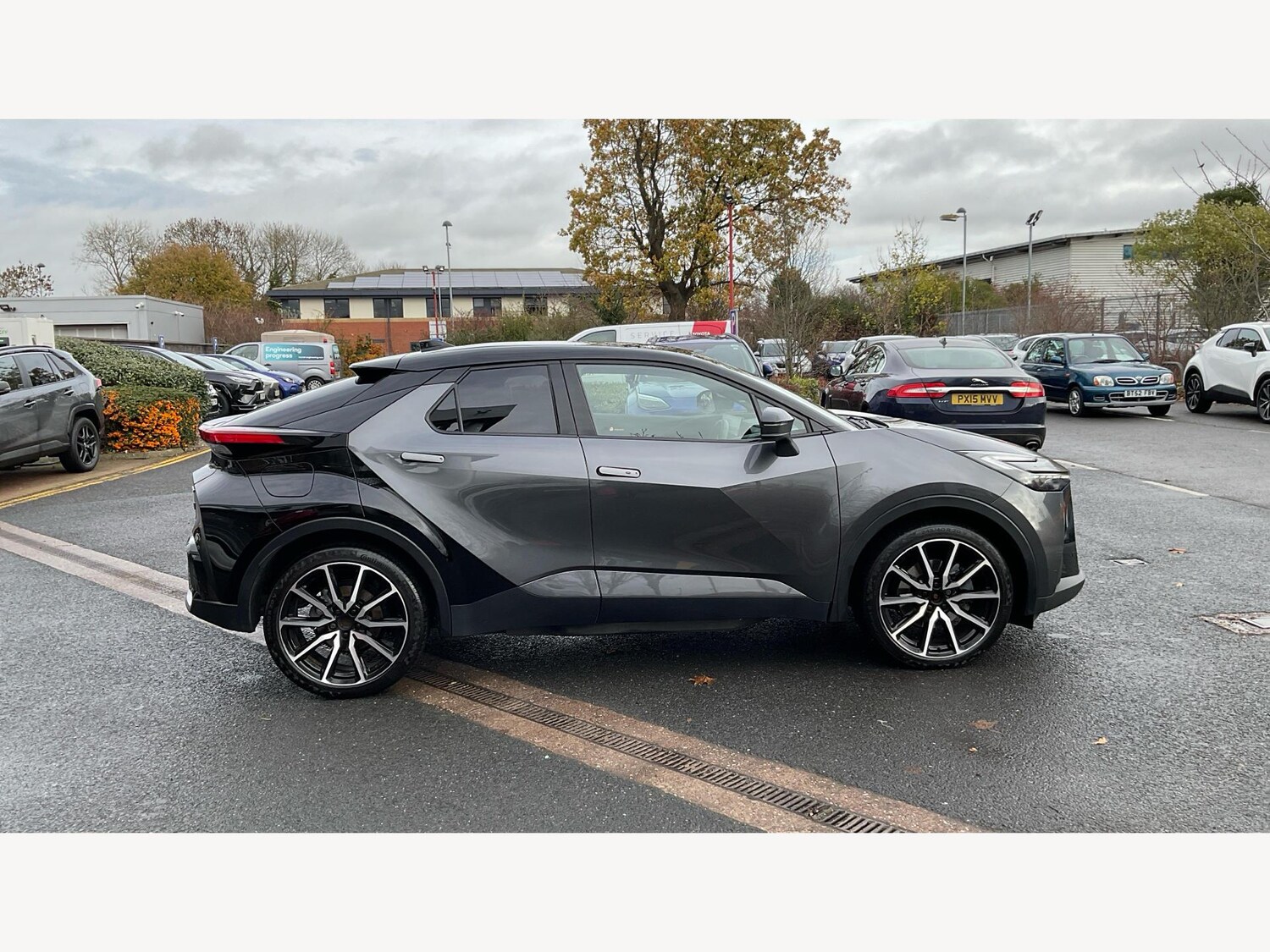 Used Toyota C-HR 2024 for sale - 77255232: Photo 18