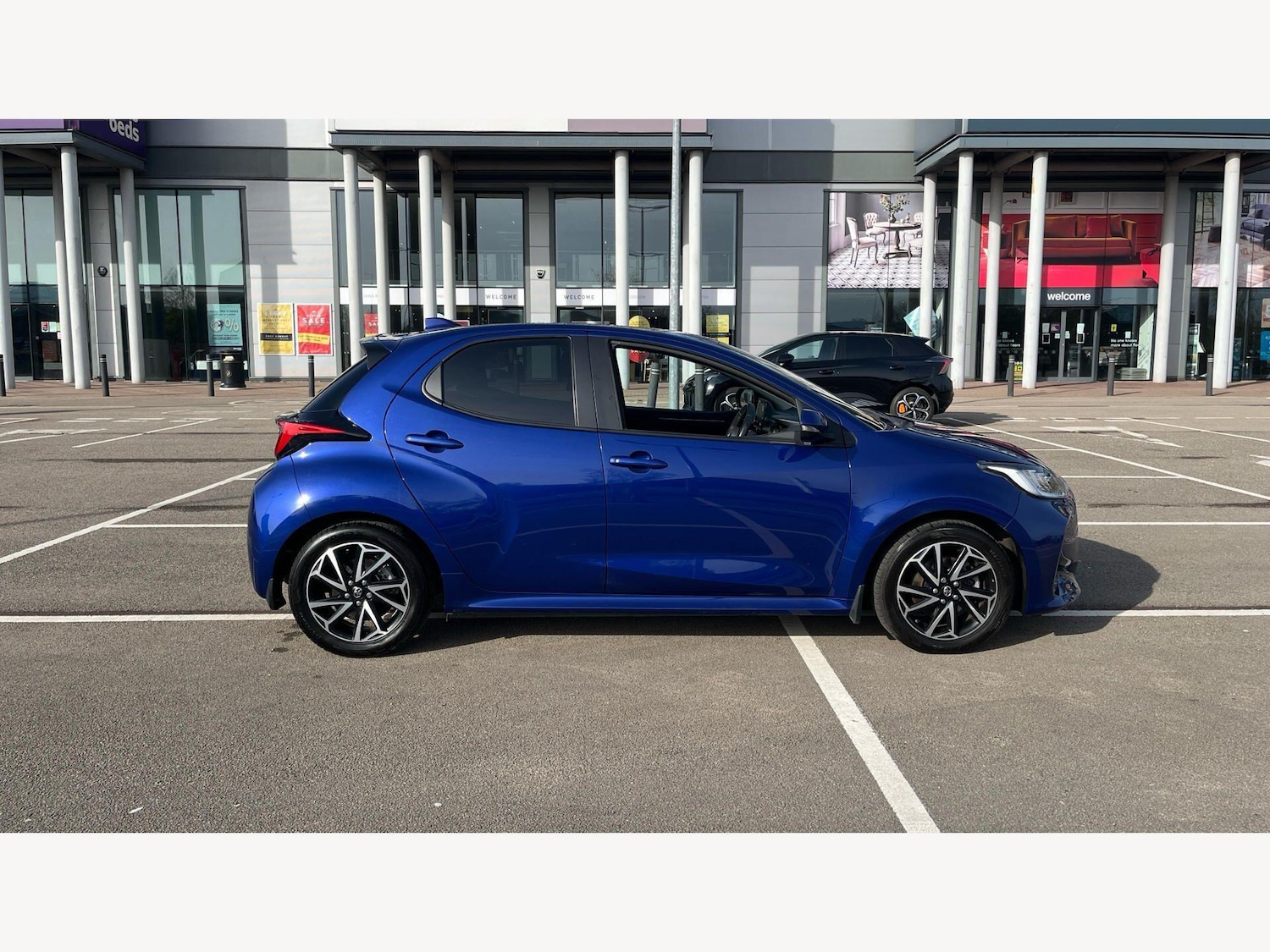 Used Toyota Yaris 2022 for sale - 78203720: Photo 25