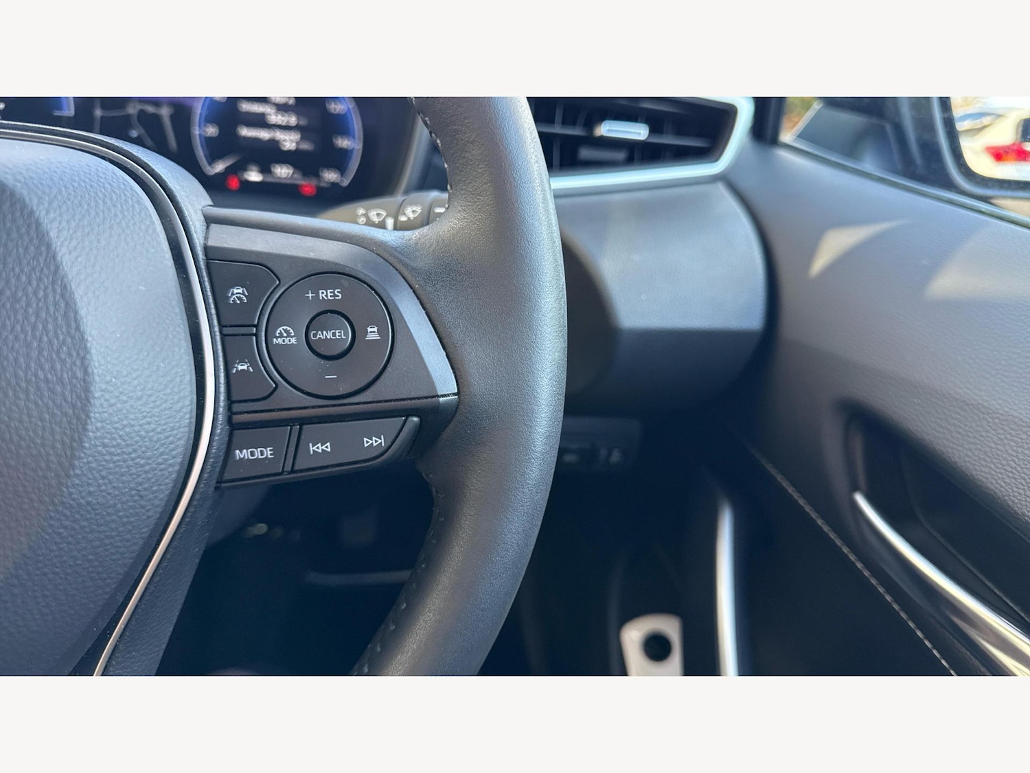 Used Toyota Corolla 2024 for sale - 76645162: Photo 23