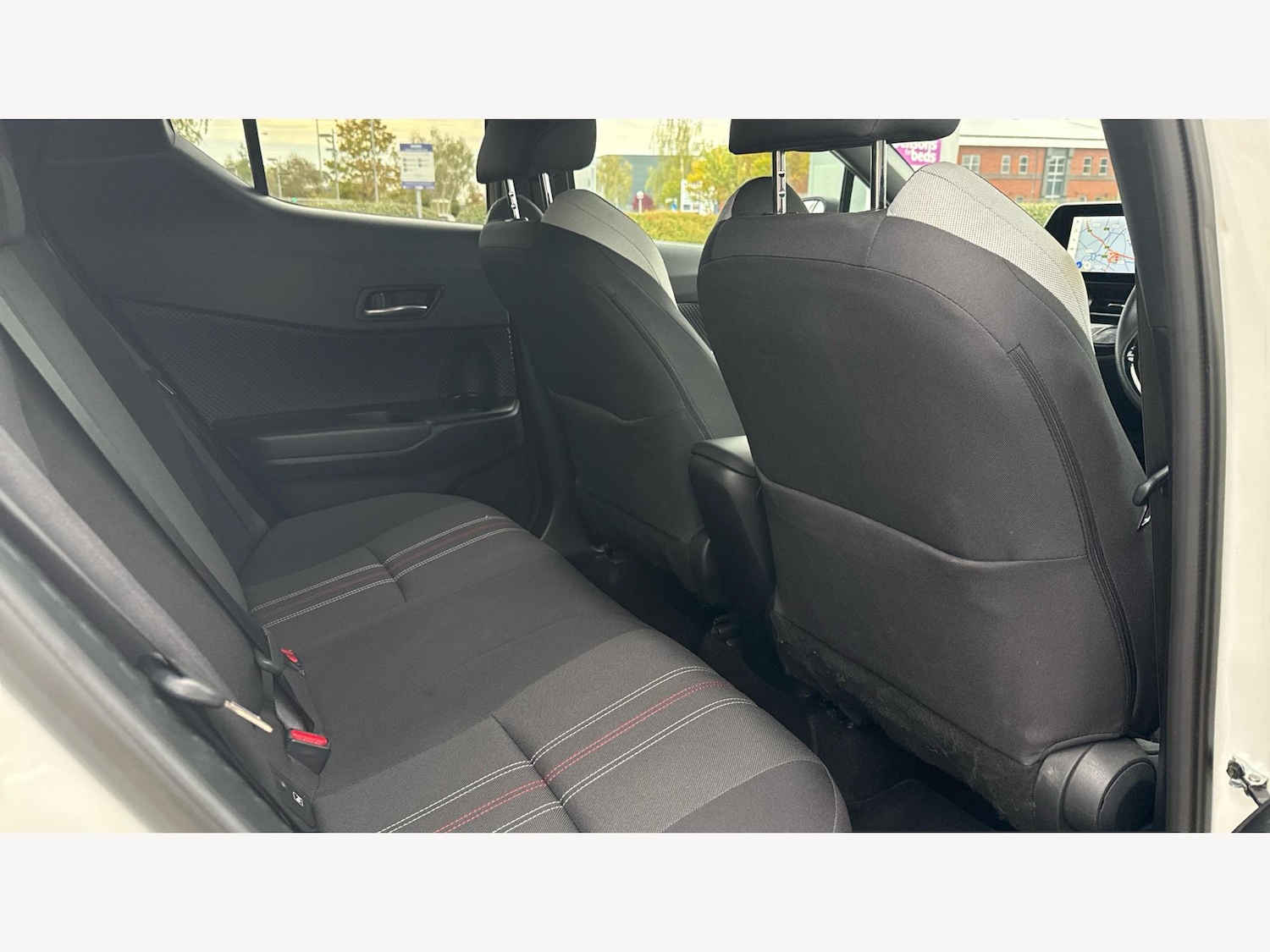 Used Toyota C-HR 2022 for sale - 76158932: Photo 14