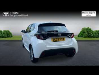Used Toyota Yaris 2023 for sale - 74860961: Photo