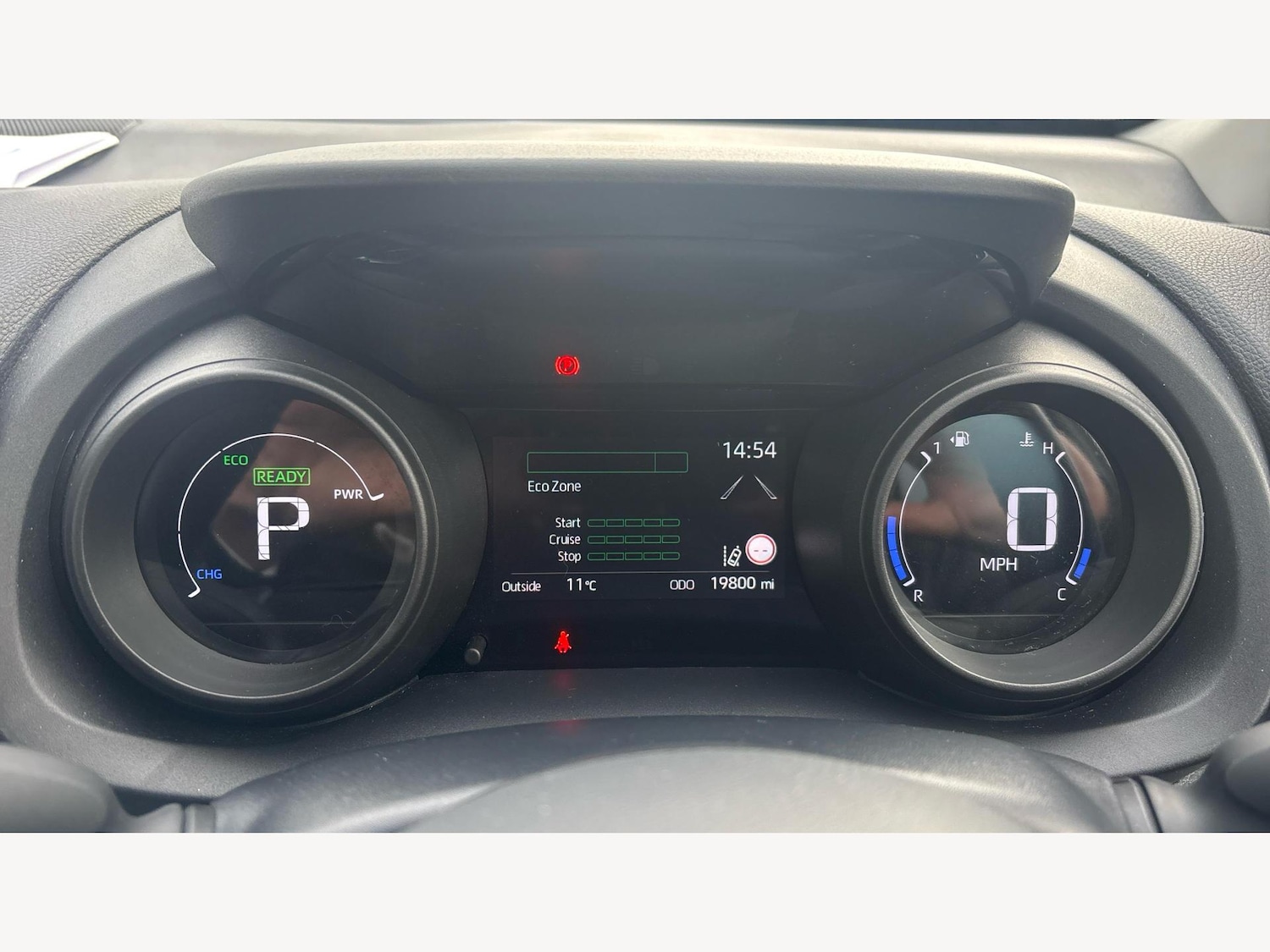 Used Toyota Yaris 2022 for sale - 77550310: Photo 11