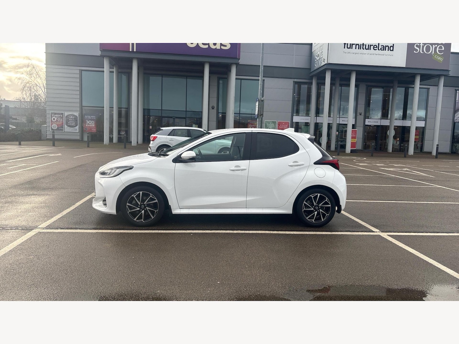 Used Toyota Yaris 2022 for sale - 77550310: Photo 19