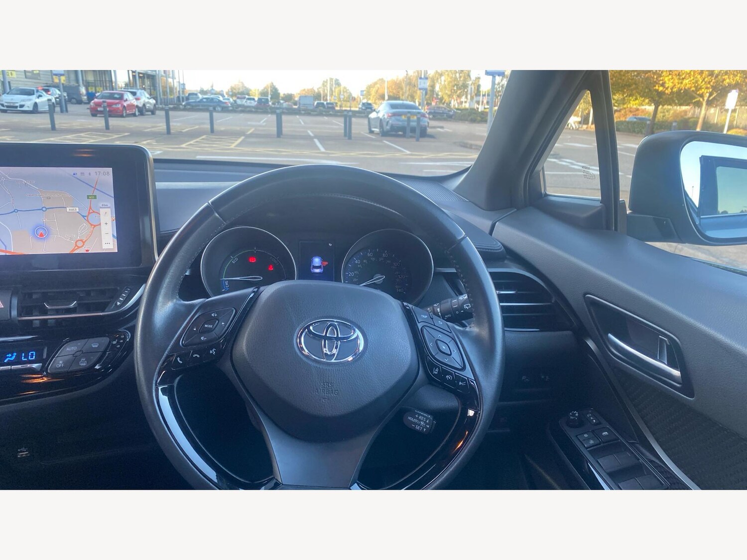 Used Toyota C-HR 2022 for sale - 76306974: Photo 10