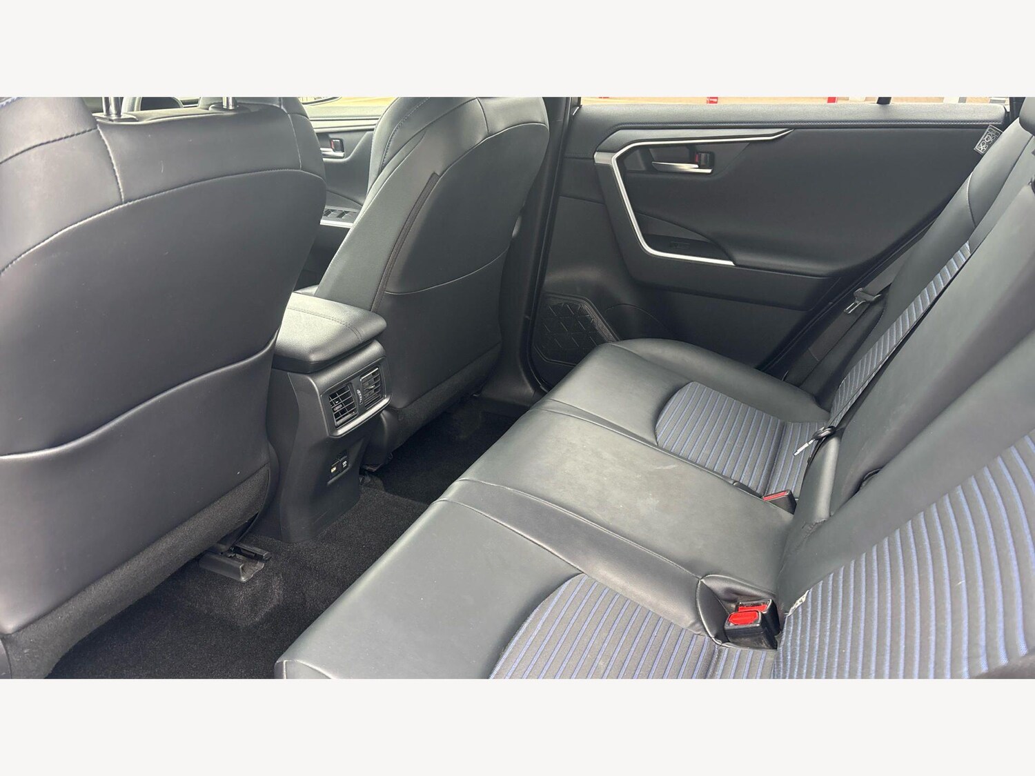 Used Toyota RAV4 for sale - 78220243: Photo 17