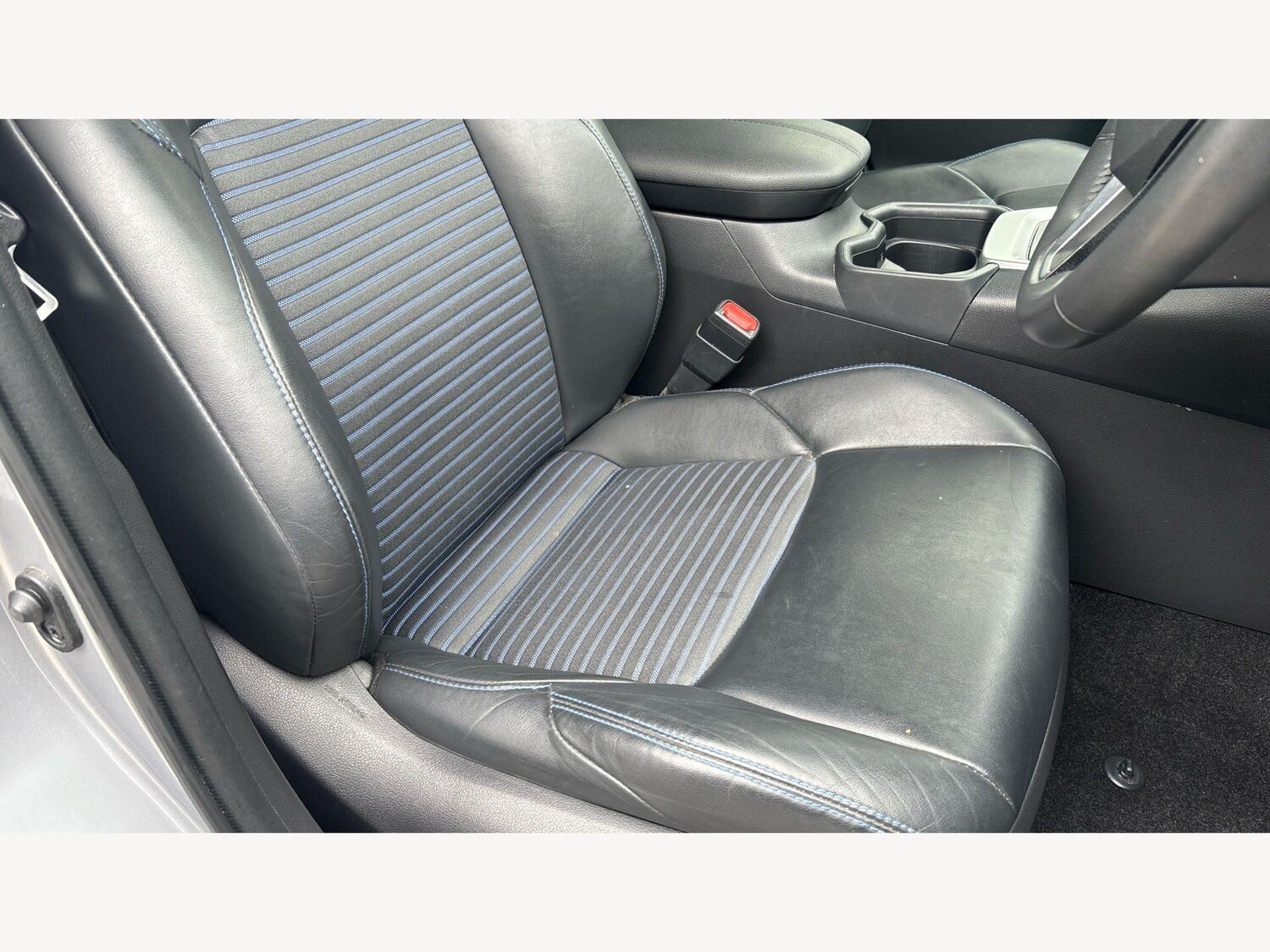 Used Toyota RAV4 for sale - 78220243: Photo 19