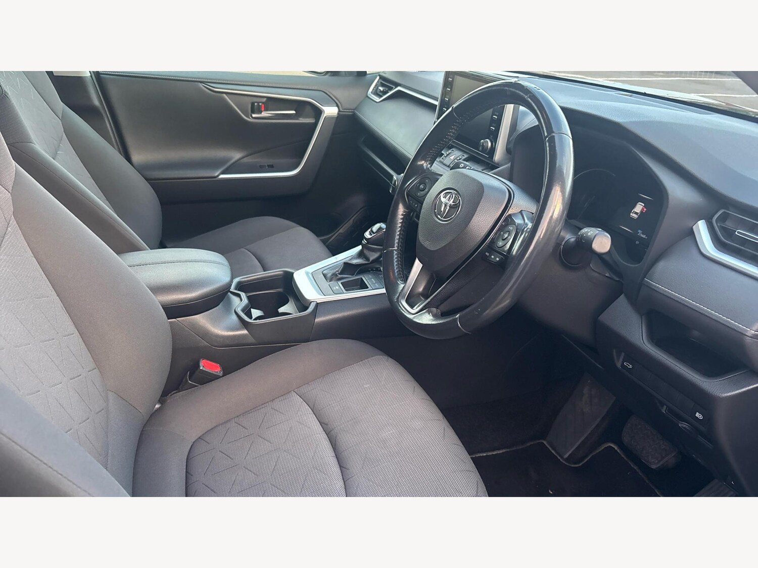 Used Toyota RAV4 2019 for sale - 77291122: Photo 13