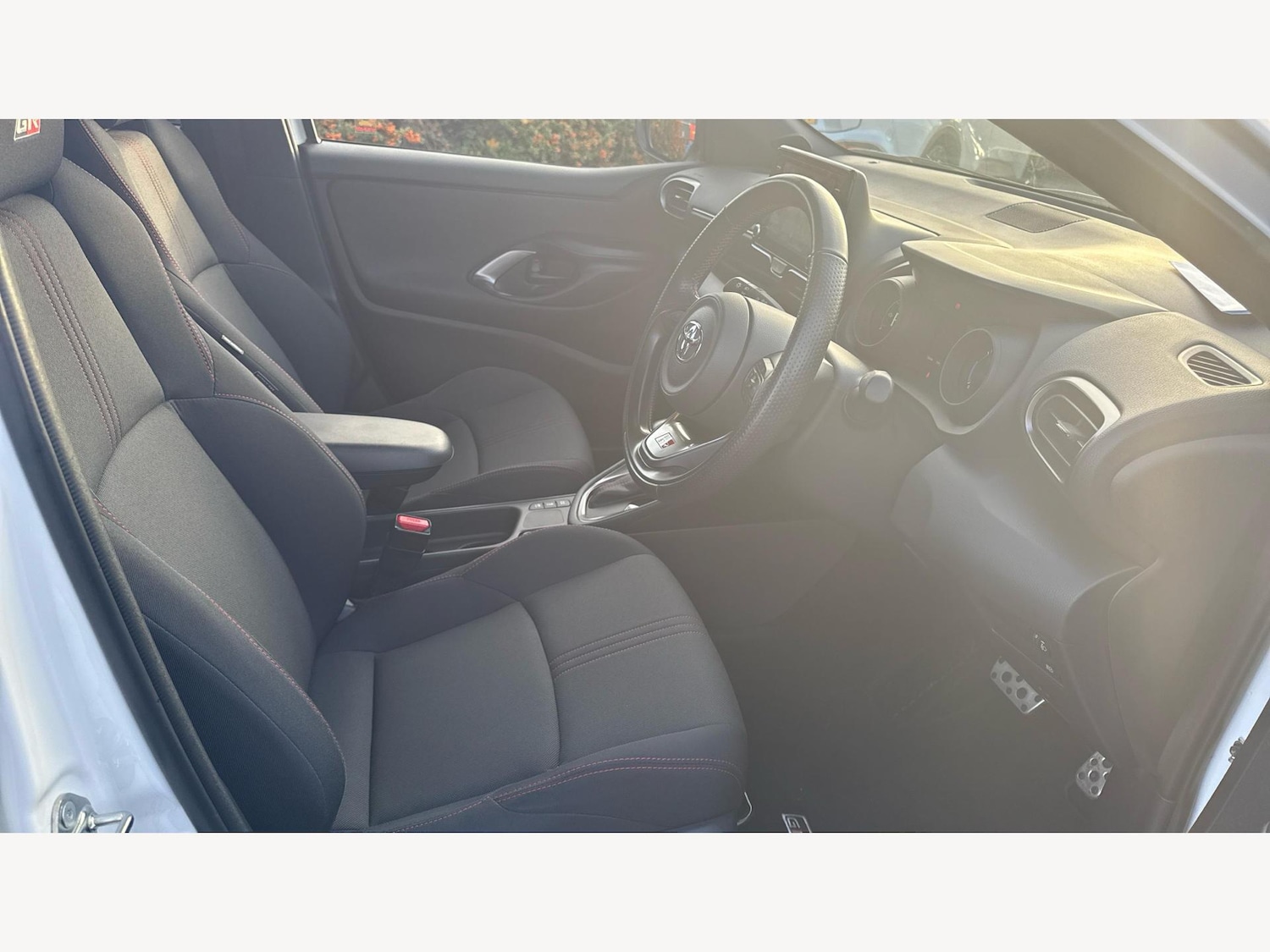 Used Toyota Yaris 2023 for sale - 76597096: Photo 13