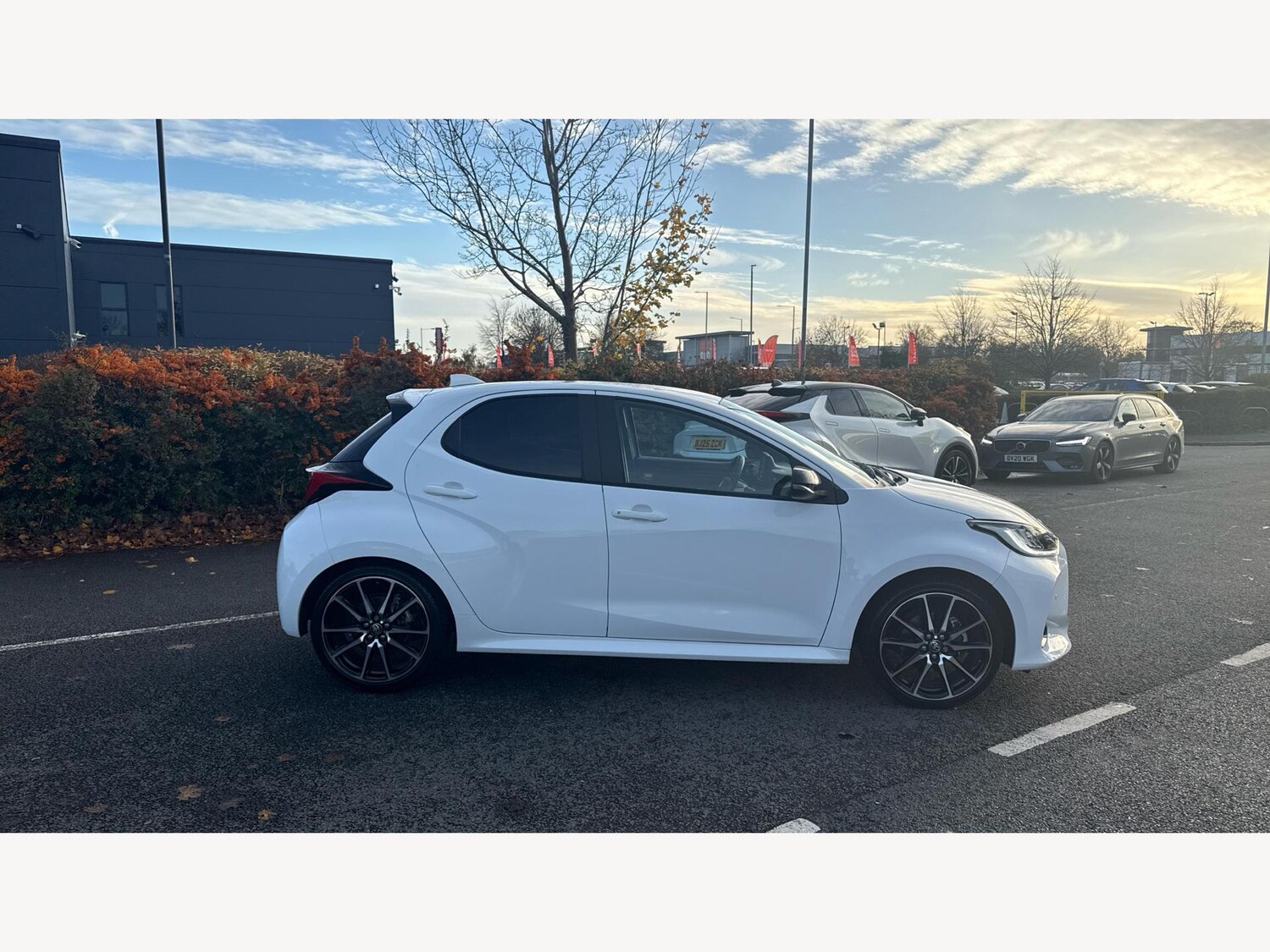 Used Toyota Yaris 2023 for sale - 76597096: Photo 19