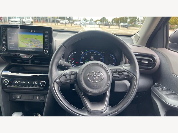 Used Toyota Yaris Cross 2023 for sale - 76109899: Photo 10