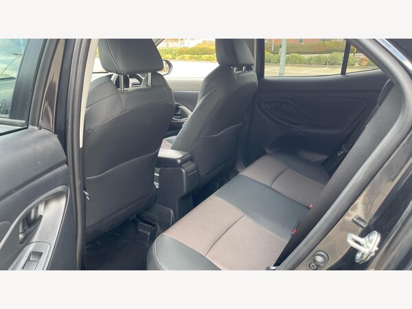 Used Toyota Yaris Cross 2023 for sale - 76109899: Photo 15
