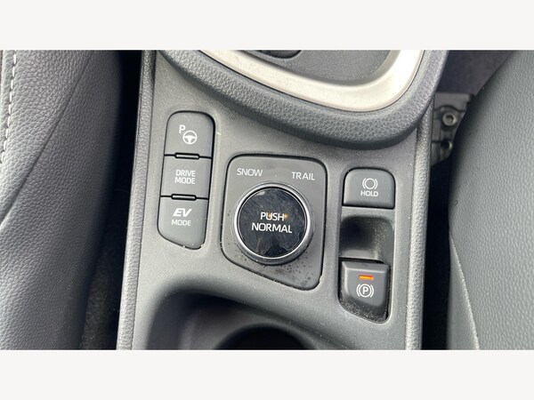 Used Toyota Yaris Cross 2023 for sale - 76109899: Photo 23