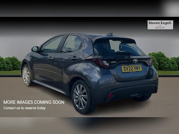 Used Toyota Yaris 2022 for sale - 78099940: Photo