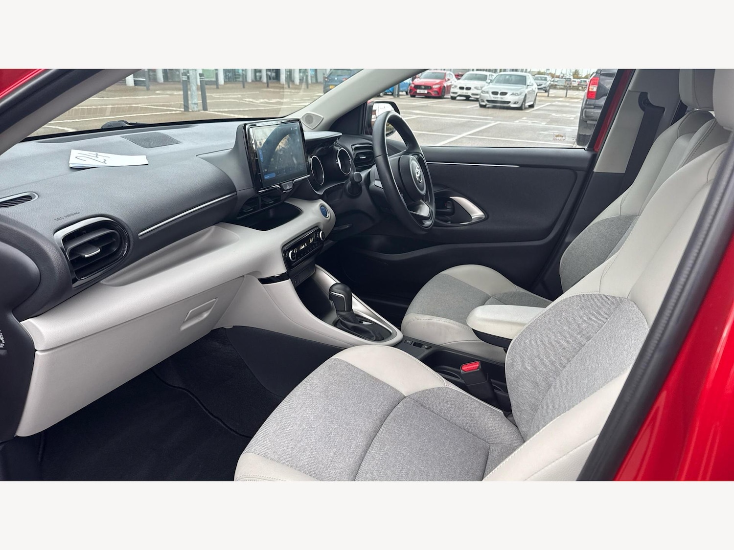 Used Toyota Yaris 2022 for sale - 76423665: Photo 12