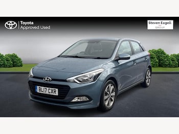 Used Hyundai i20 2017 for sale - 77441088: Photo