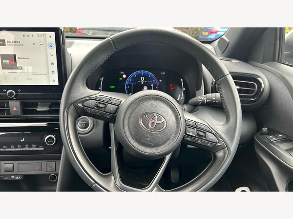 Used Toyota Yaris Cross 2024 for sale - 76166428: Photo 10