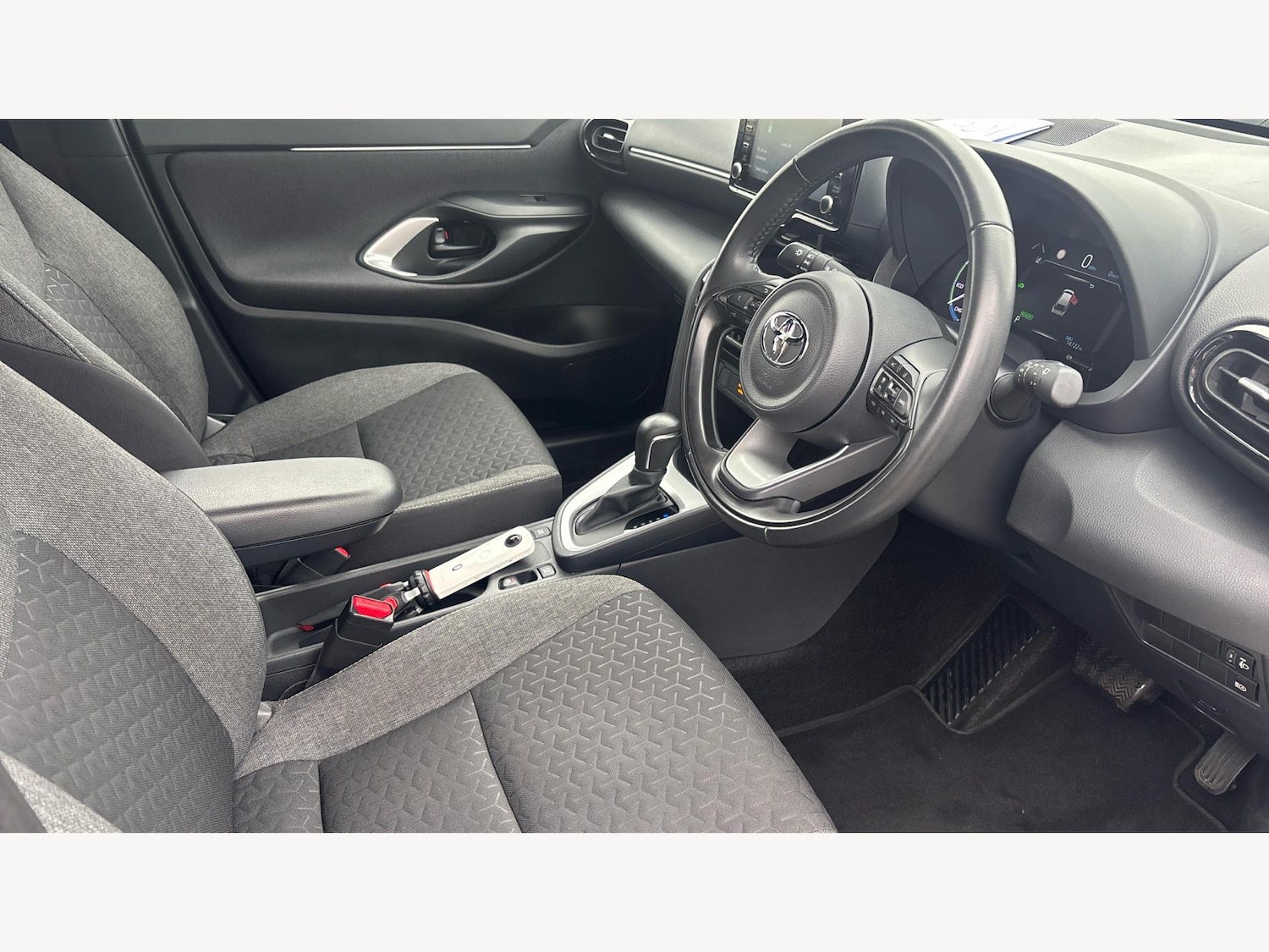 Used Toyota Yaris Cross 2023 for sale - 76441174: Photo 13