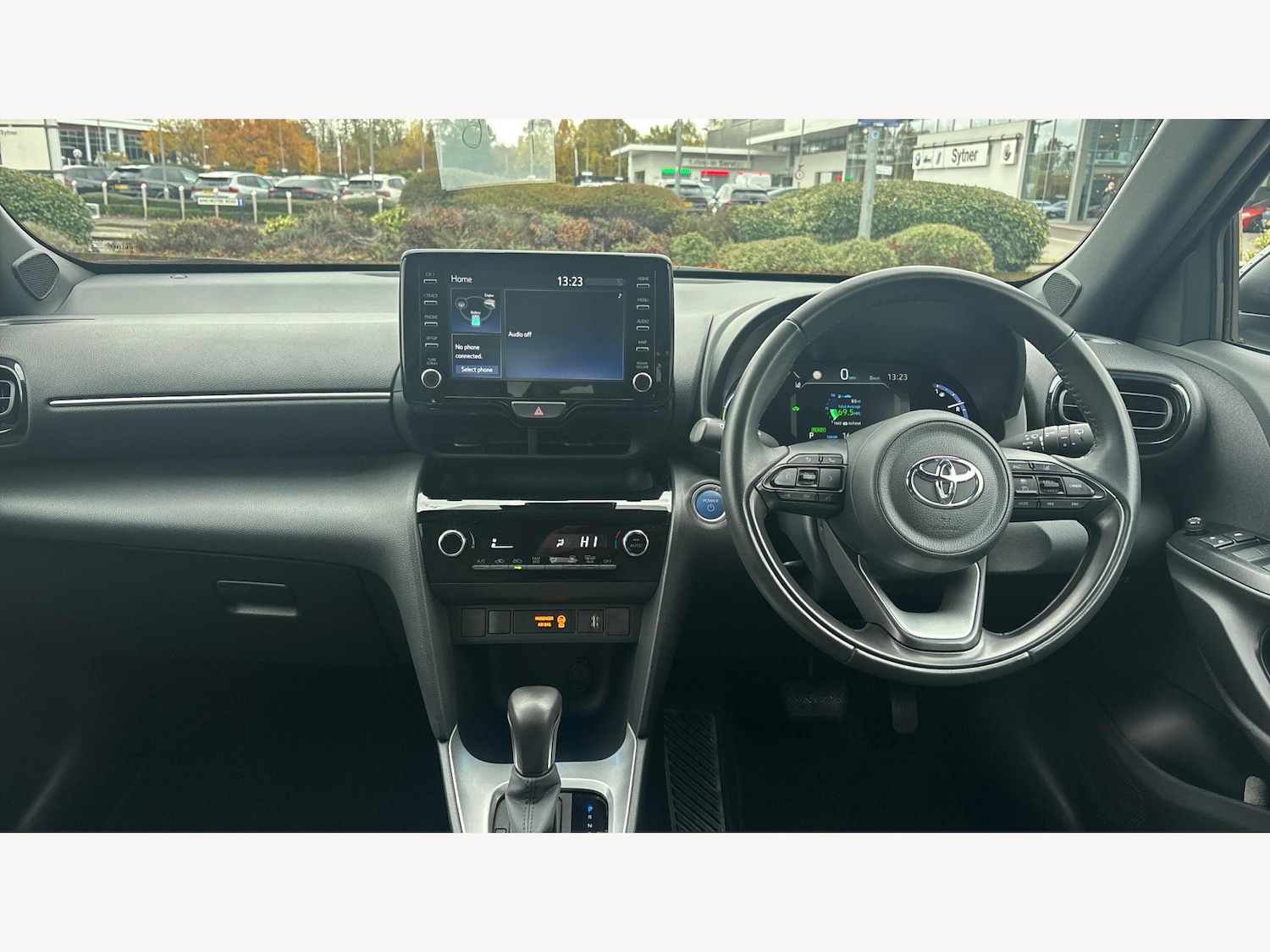 Used Toyota Yaris Cross 2023 for sale - 76441174: Photo 7