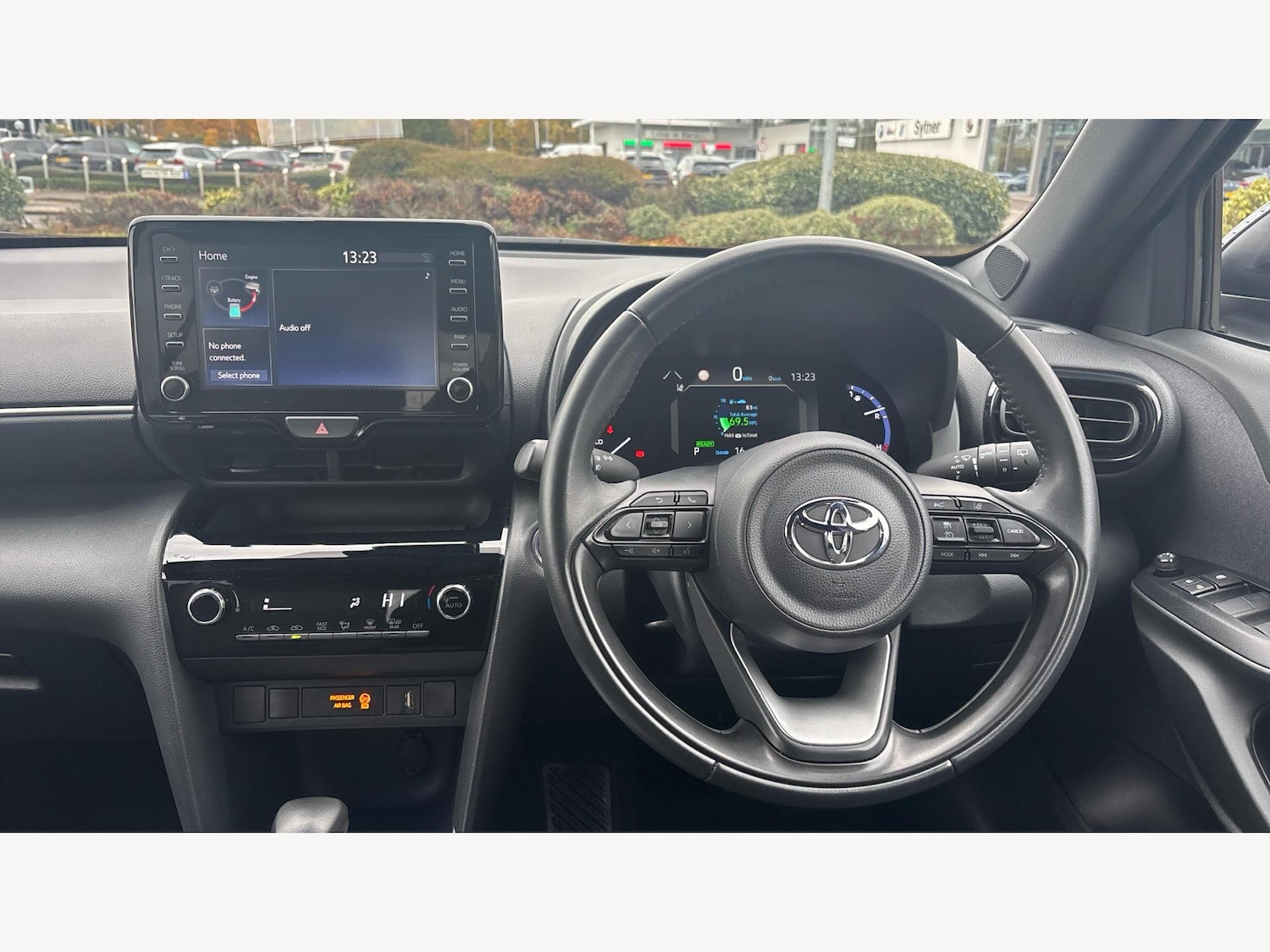 Used Toyota Yaris Cross 2023 for sale - 76441174: Photo 8