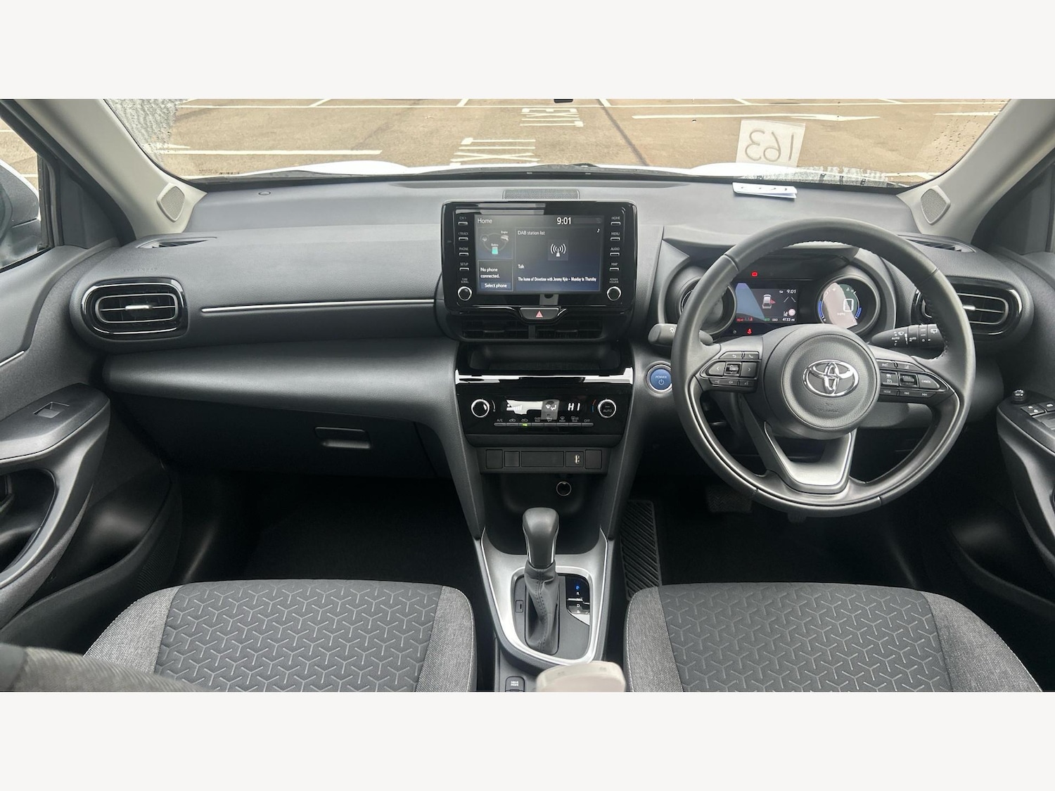 Used Toyota Yaris Cross 2024 for sale - 77304828: Photo 7