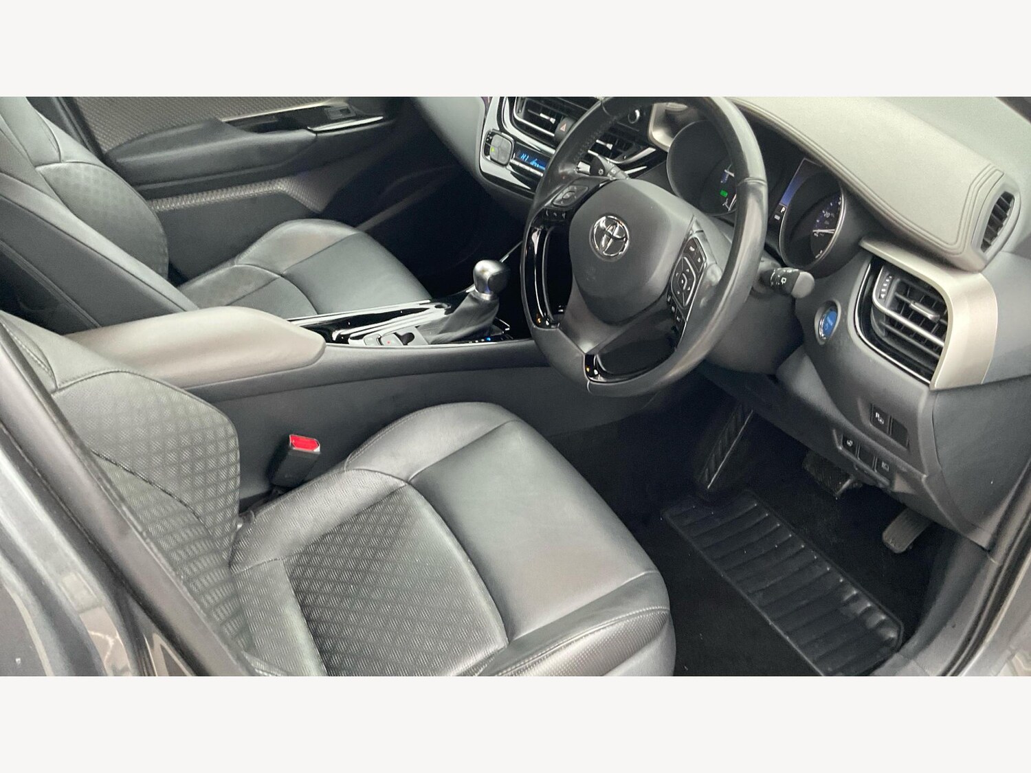 Used Toyota C-HR 2021 for sale - 76239481: Photo 13