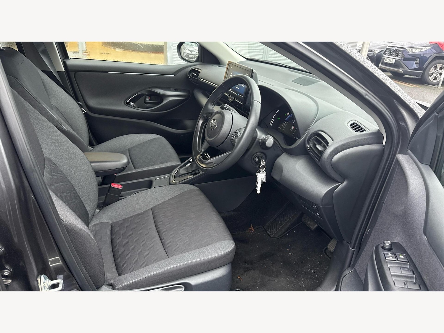 Used Toyota Yaris 2024 for sale - 77550227: Photo 13