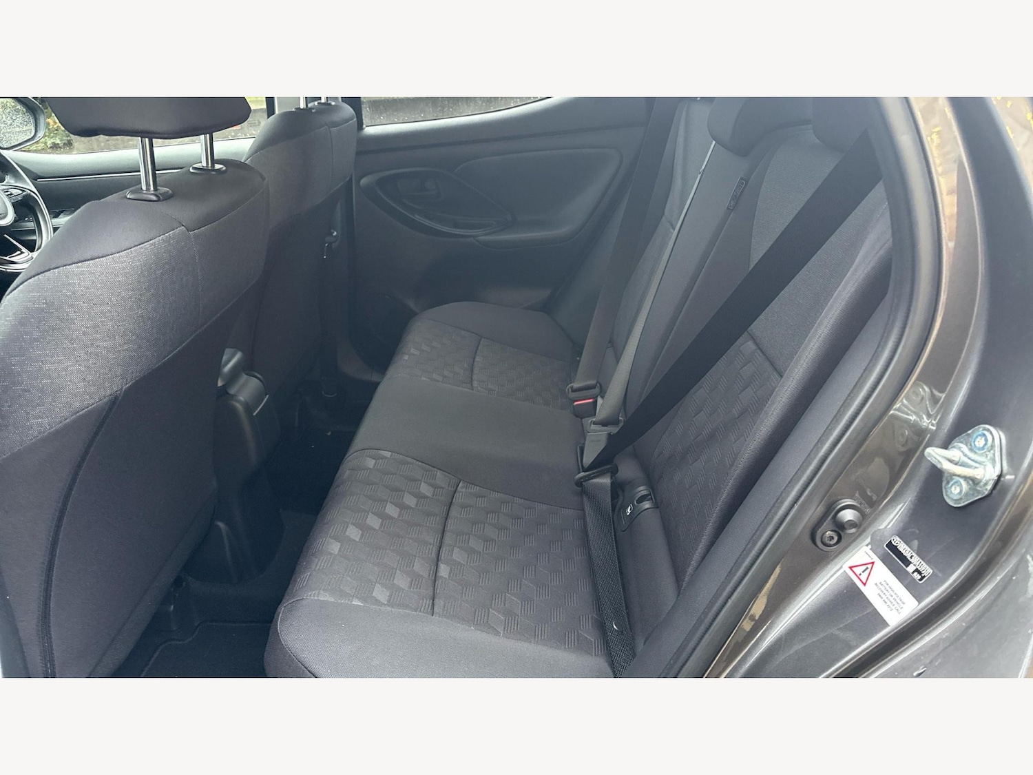 Used Toyota Yaris 2024 for sale - 77550227: Photo 15