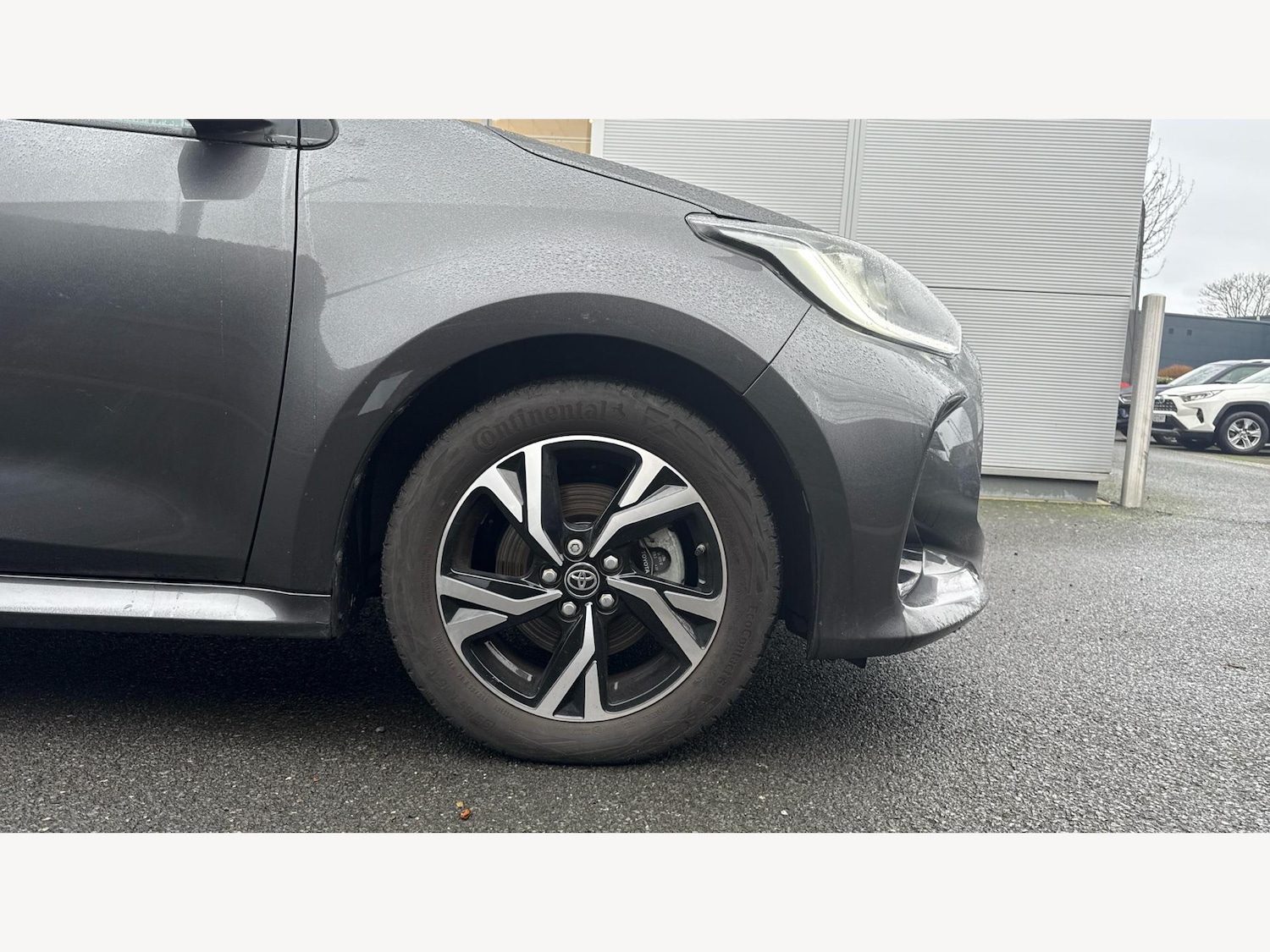 Used Toyota Yaris 2024 for sale - 77550227: Photo 20