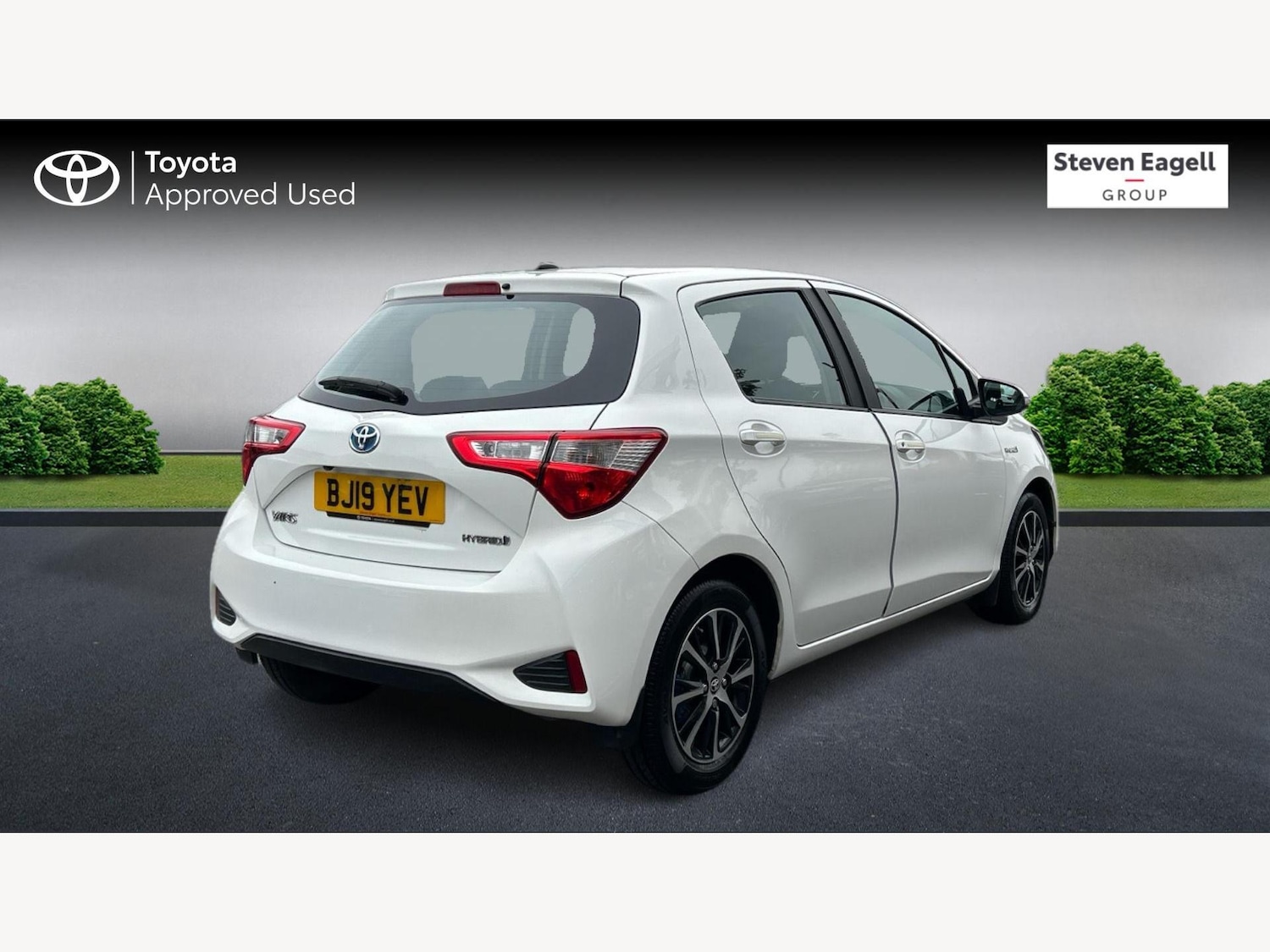 Used Toyota Yaris 2019 for sale - 76259409: Photo 2