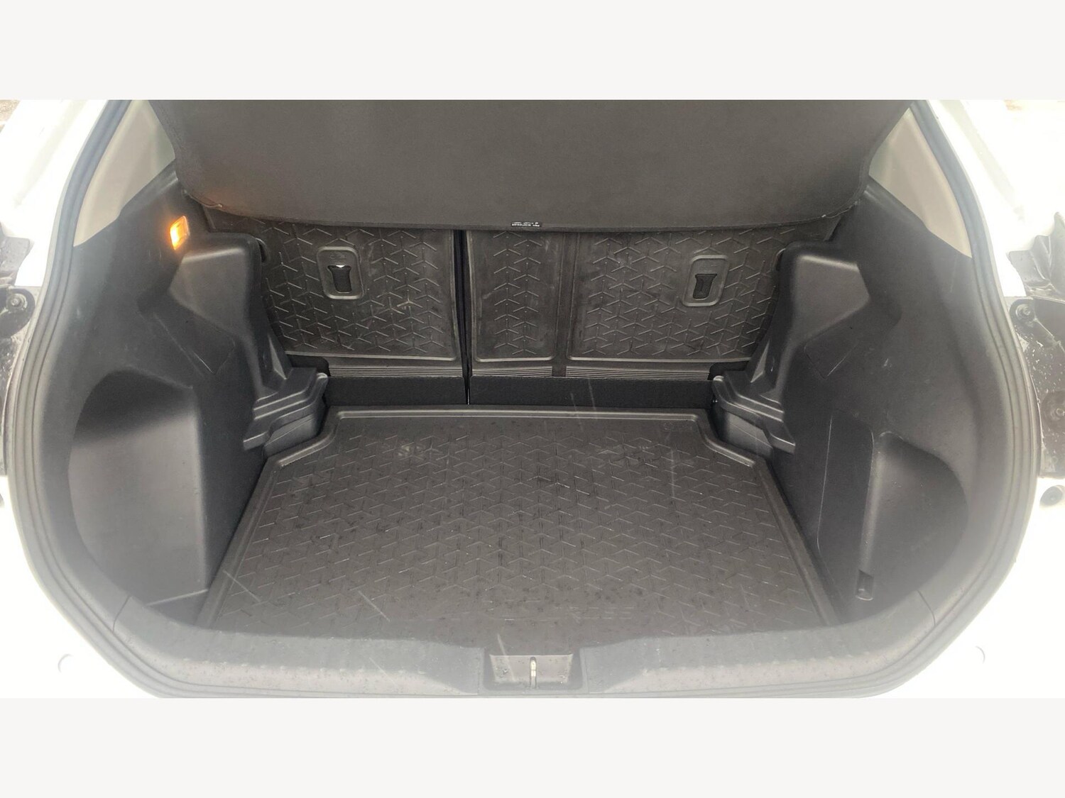 Used Toyota Yaris Cross 2023 for sale - 77574589: Photo 16