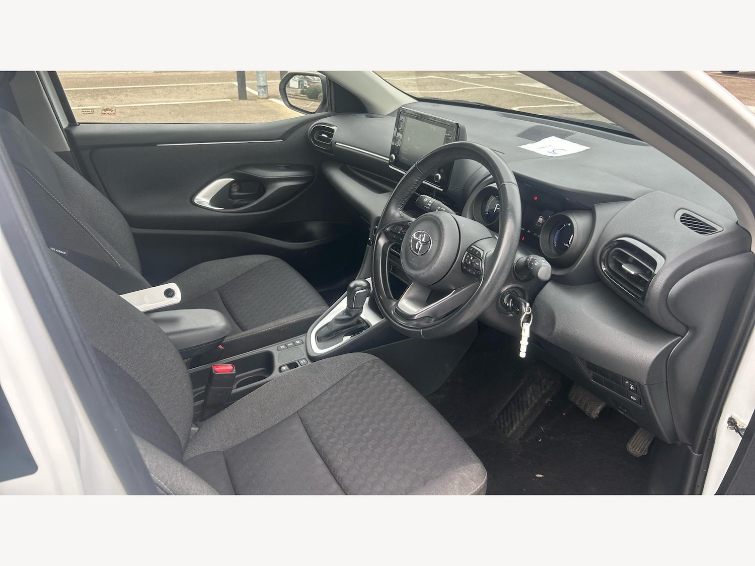 Used Toyota Yaris 2022 for sale - 77599130: Photo 13