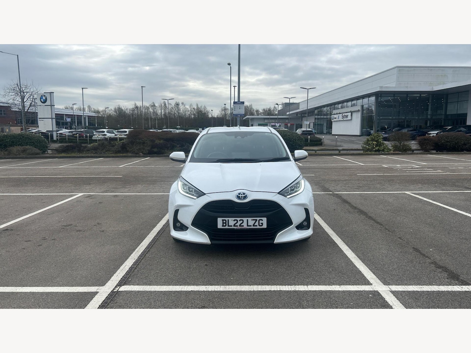 Used Toyota Yaris 2022 for sale - 77599130: Photo 17