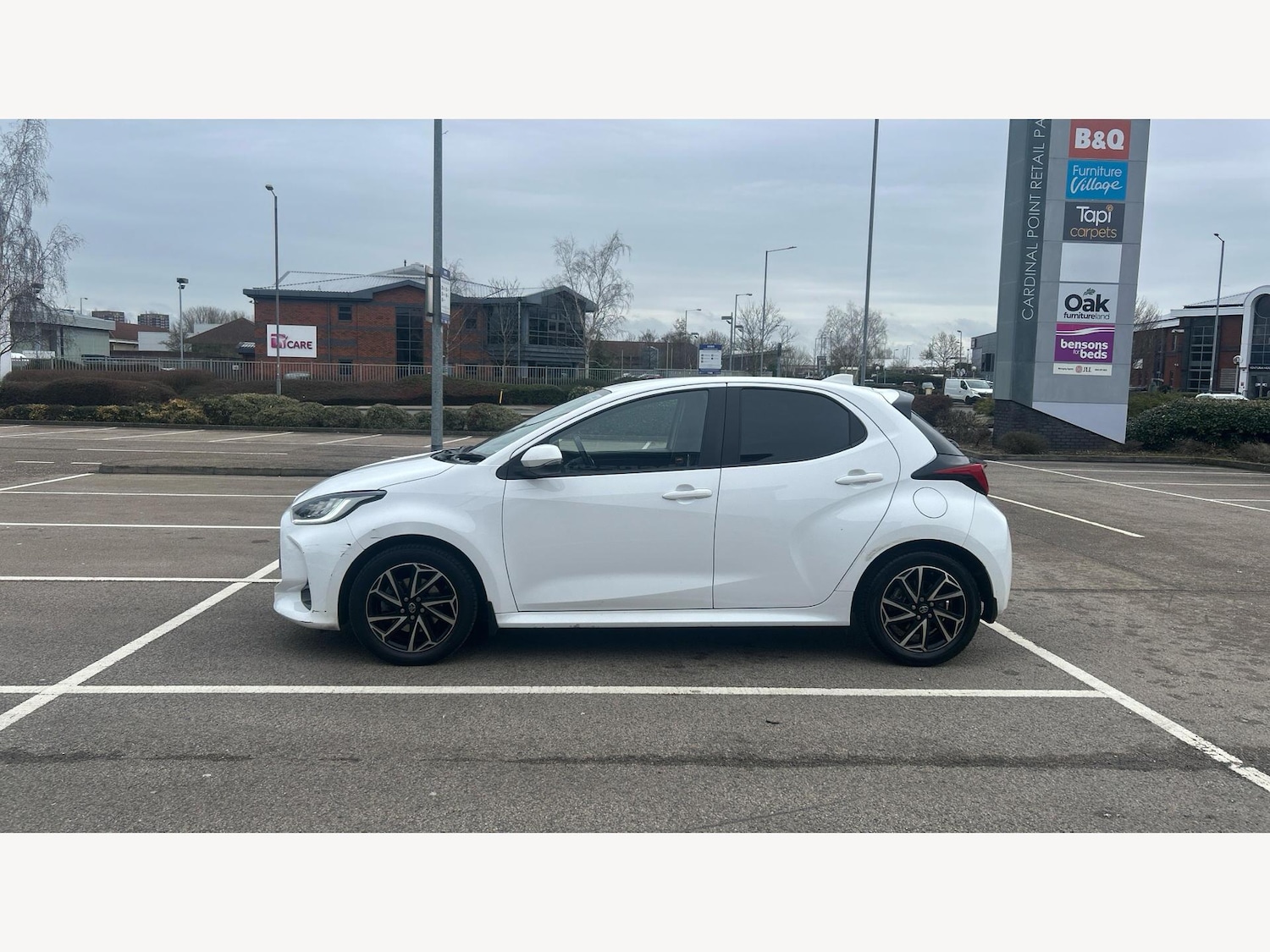 Used Toyota Yaris 2022 for sale - 77599130: Photo 19