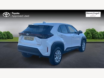 Used Toyota Yaris Cross 2023 for sale - 75905824: Photo