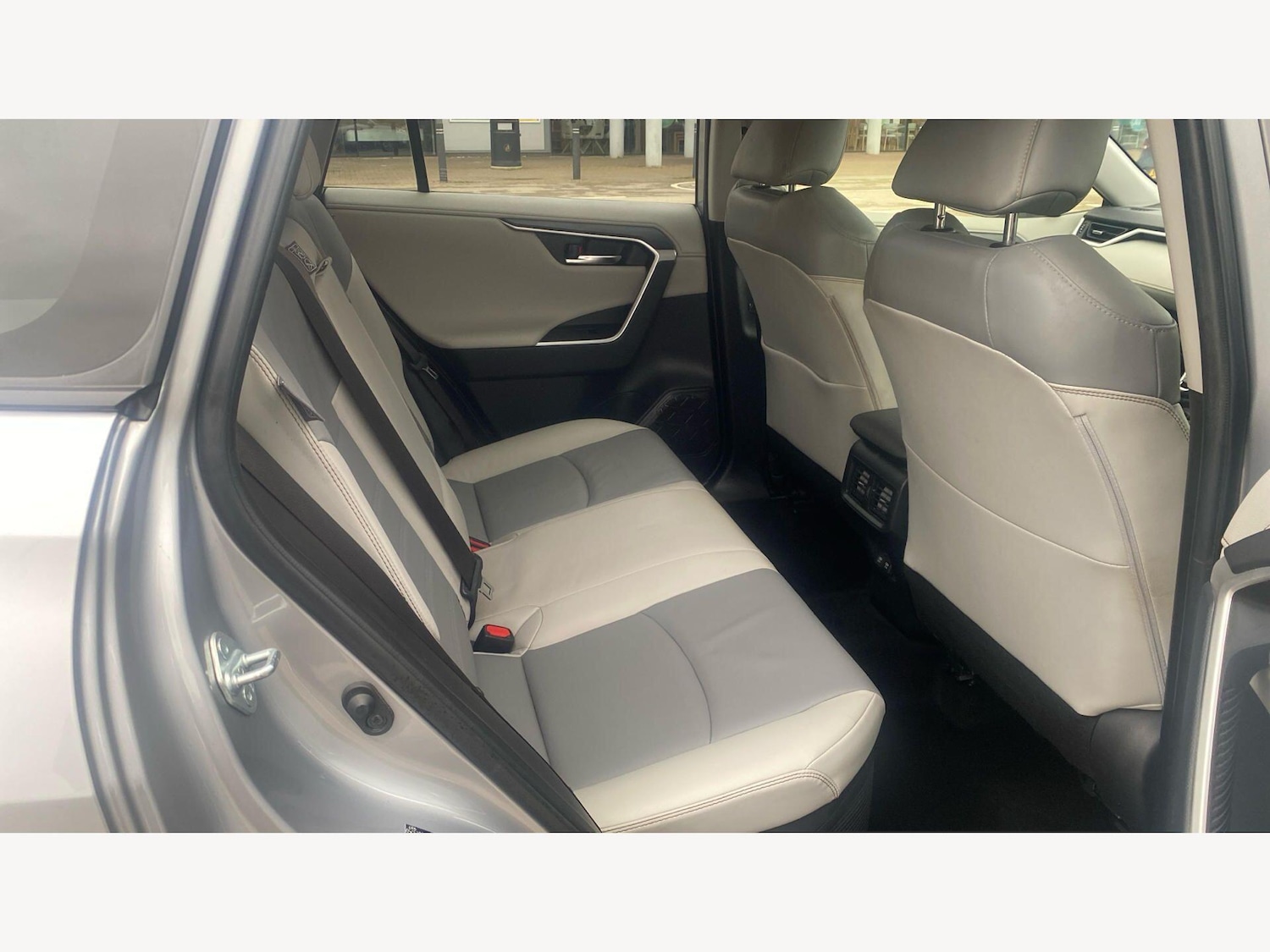 Used Toyota RAV4 for sale - 77854210: Photo 14