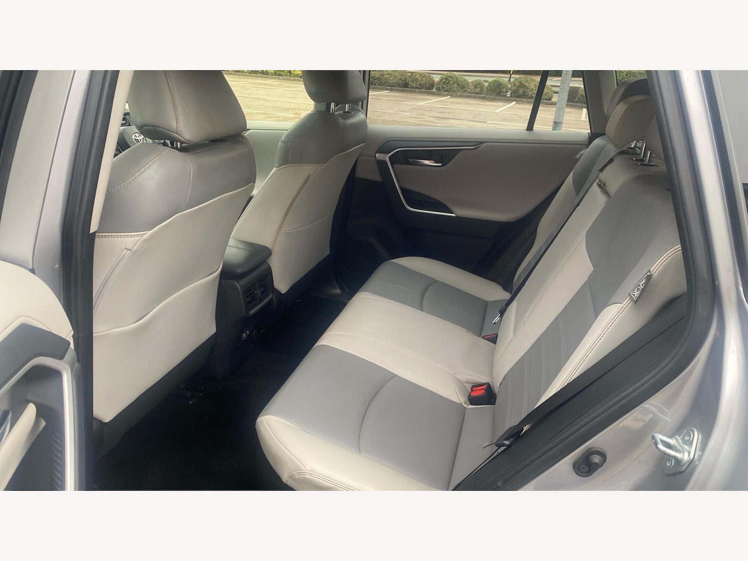 Used Toyota RAV4 for sale - 77854210: Photo 15