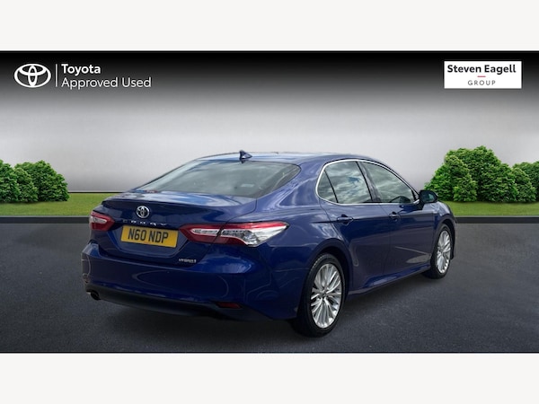 Used Toyota Camry 2019 for sale - 76294920: Photo 2