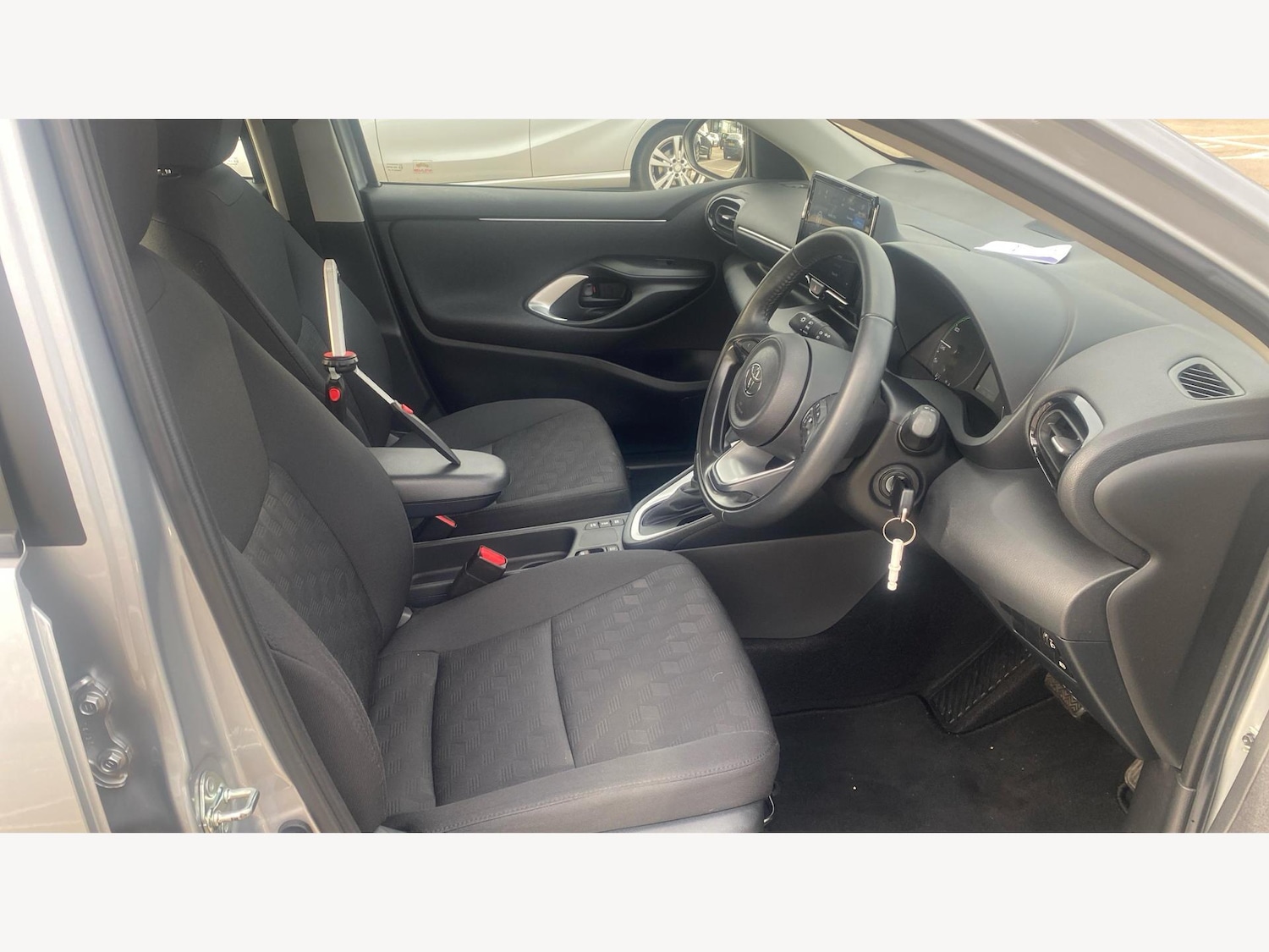 Used Toyota Yaris 2024 for sale - 76667411: Photo 13