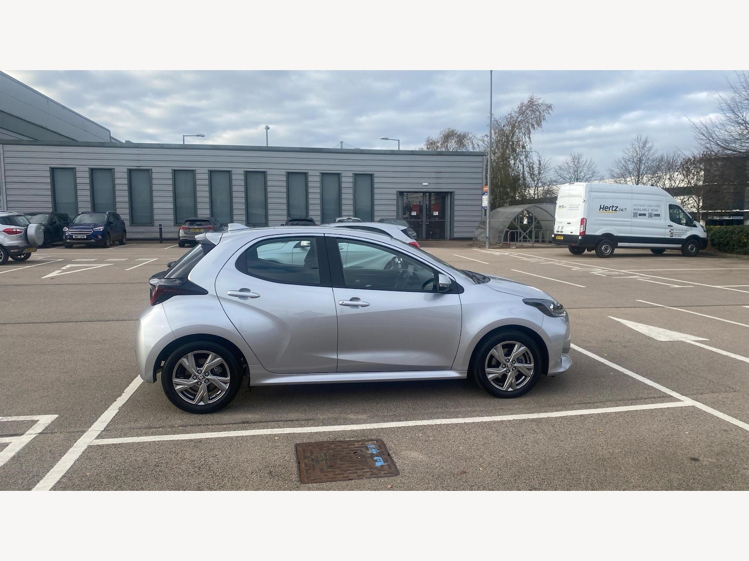 Used Toyota Yaris 2024 for sale - 76667411: Photo 18