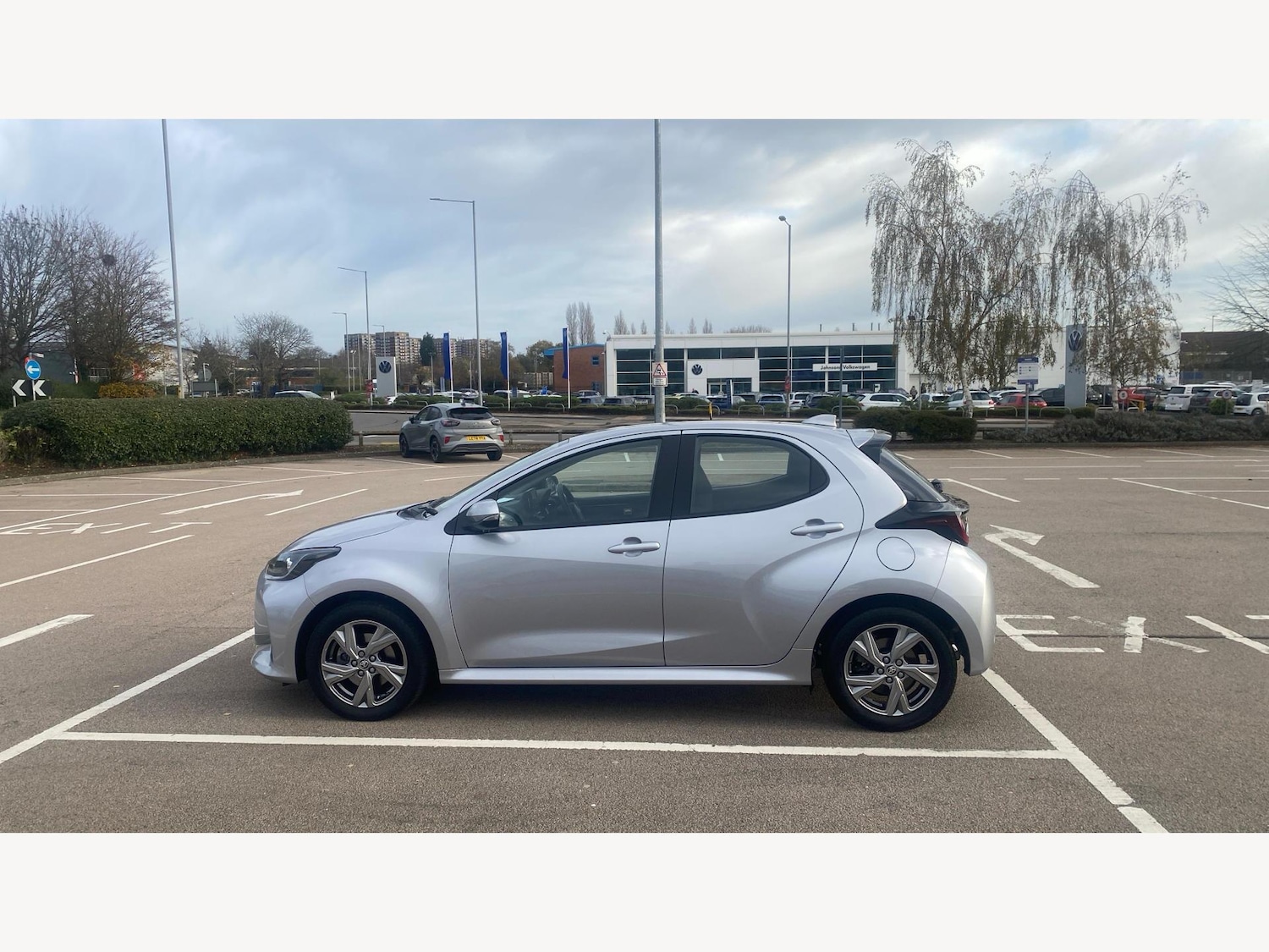 Used Toyota Yaris 2024 for sale - 76667411: Photo 19