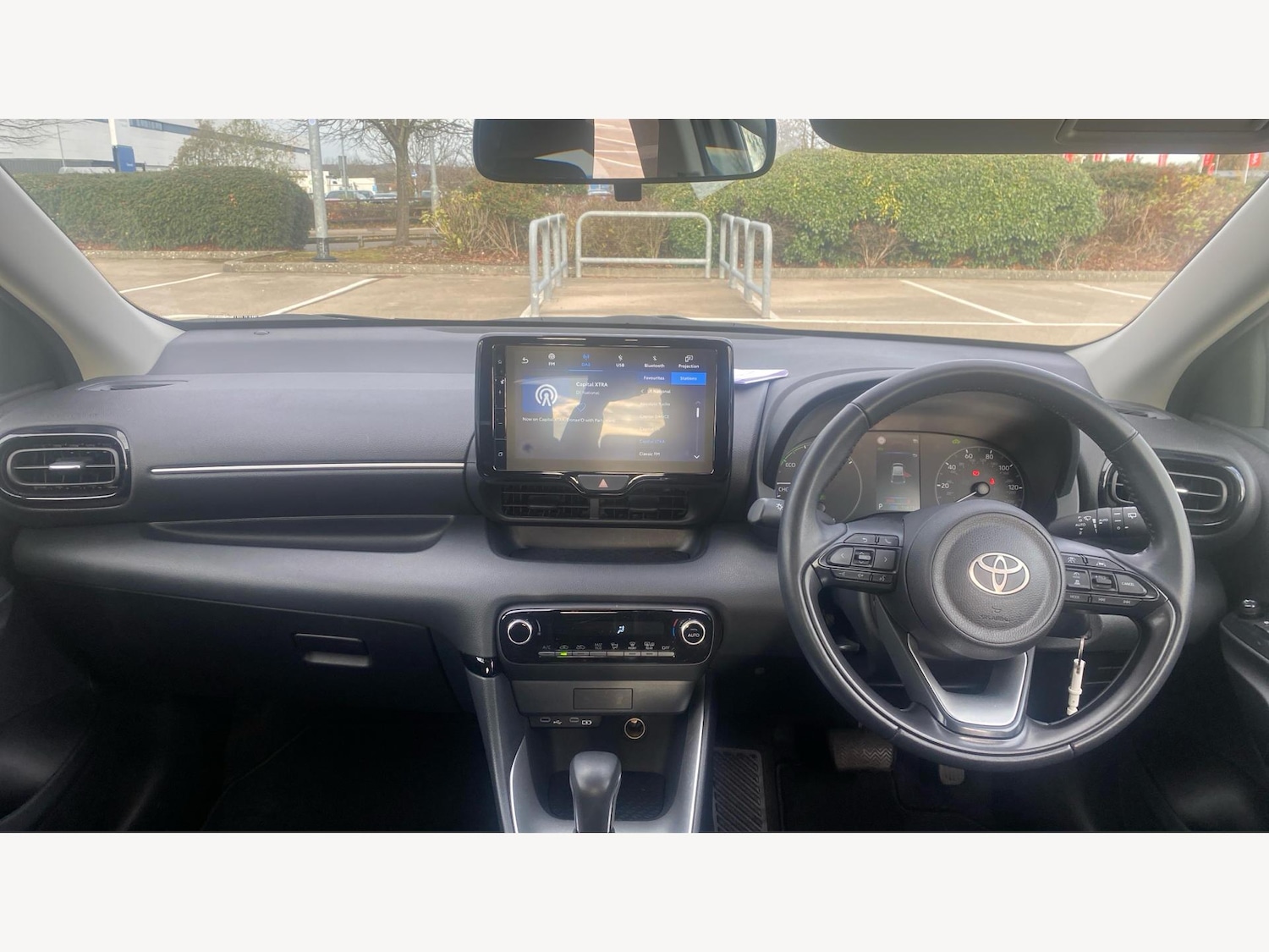 Used Toyota Yaris 2024 for sale - 76667411: Photo 7