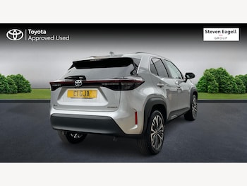 Used Toyota Yaris Cross 2023 for sale - 75720580: Photo