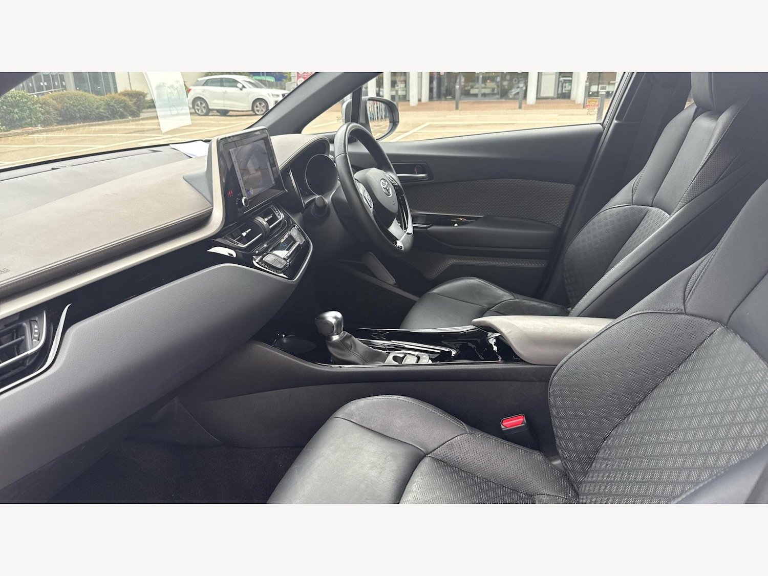 Used Toyota C-HR 2022 for sale - 76159036: Photo 12
