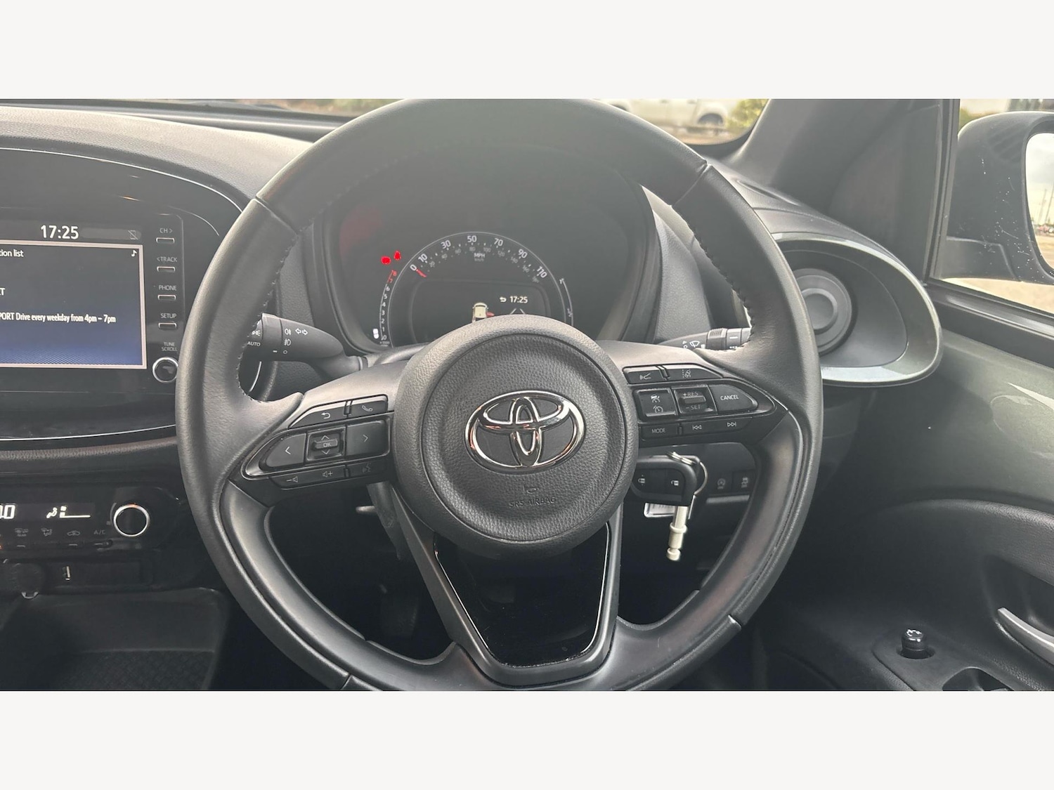 Used Toyota Aygo X 2022 for sale - 76179451: Photo 10