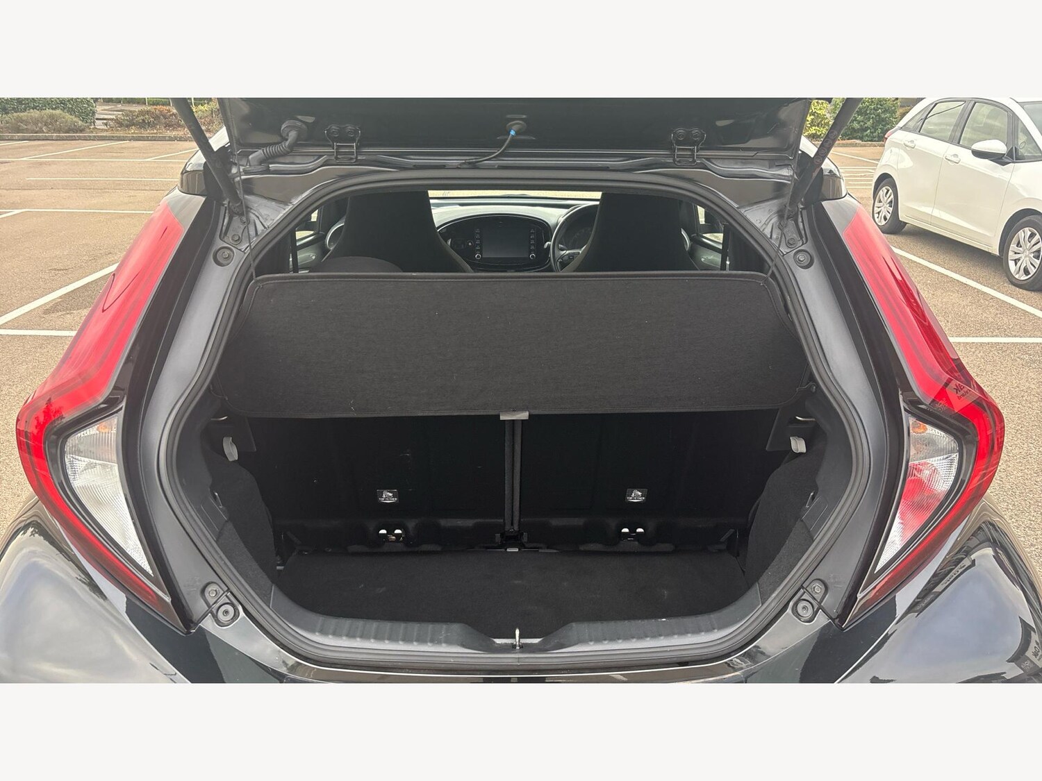 Used Toyota Aygo X 2022 for sale - 76179451: Photo 16