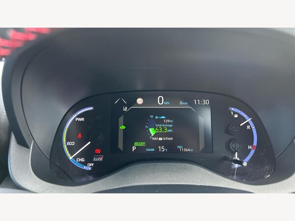 Used Toyota Yaris Cross 2023 for sale - 76152600: Photo 11
